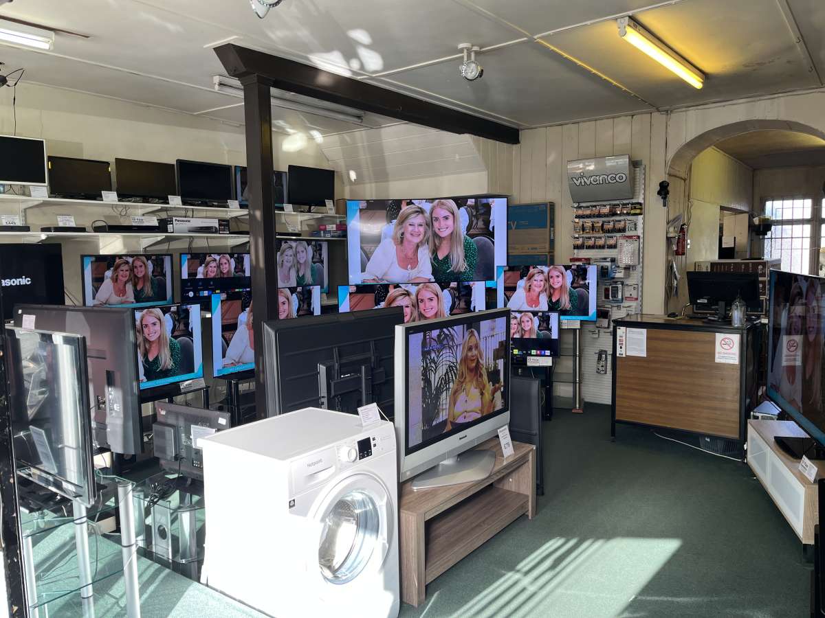 Retail/Shop in Newton Abbot - photo 2