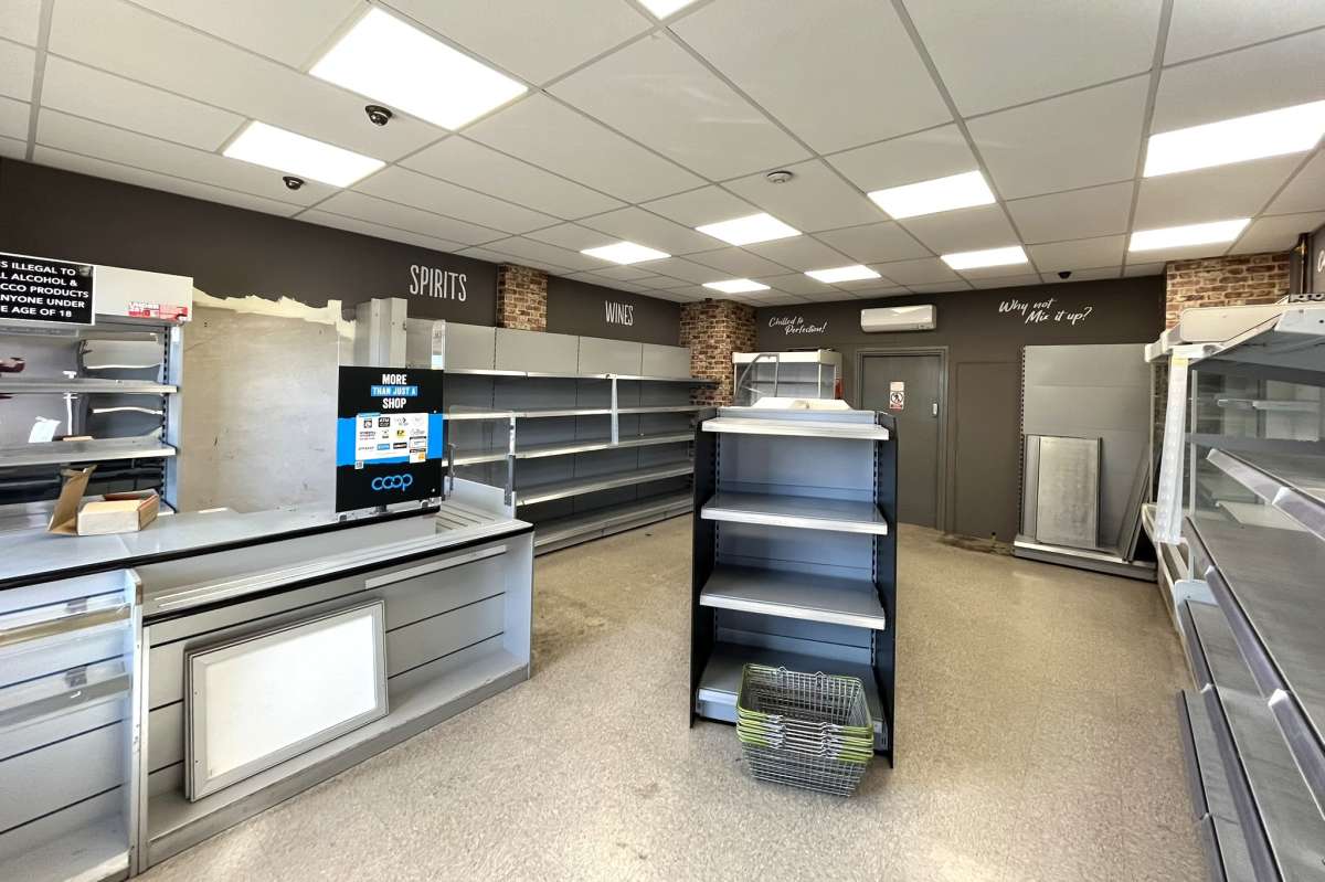 Retail/Shop in Hockley - photo 4