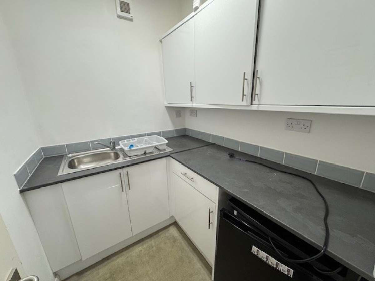 Retail/Shop in Ashby de la Zouch - photo 2