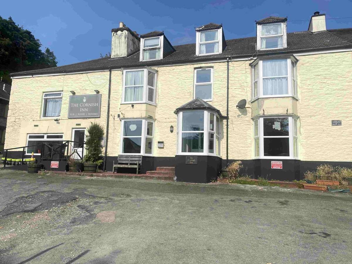 Retail in Gunnislake