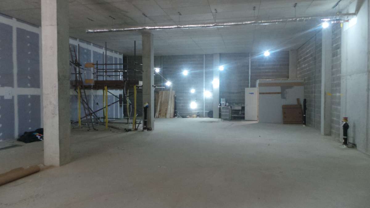 Retail/Shop in Ashford - photo 4