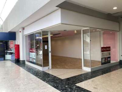 Retail/Shop in Skelmersdale - photo 4