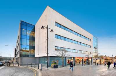 Retail/Shop in Airdrie - photo 2