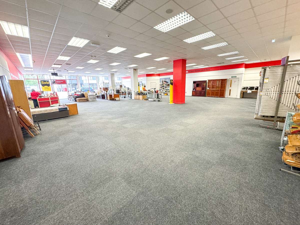 Retail/Shop in Truro - photo 4