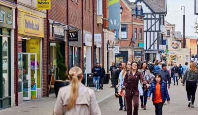 Retail/Shop in Chesterfield - photo 2