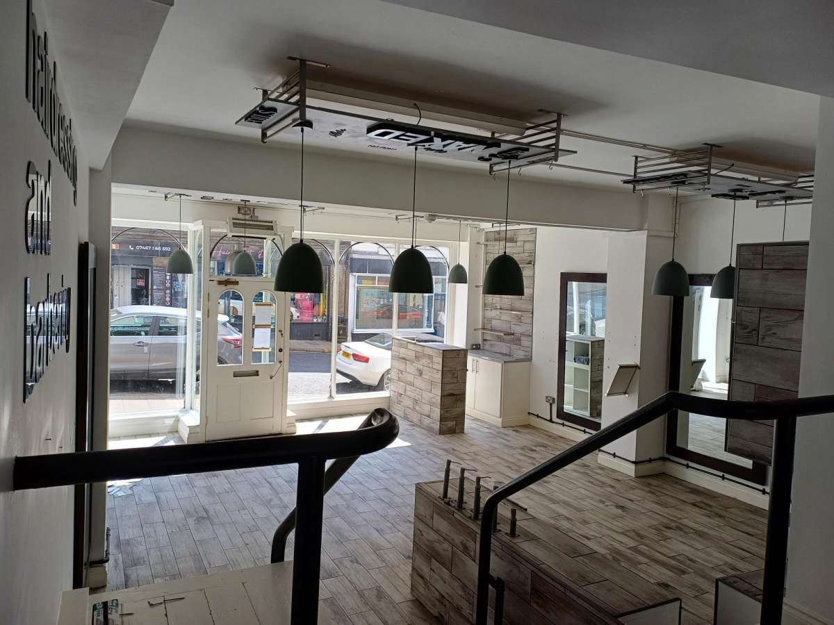 Retail/Shop in Northampton - photo 4