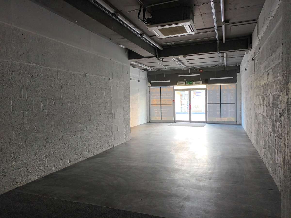 Retail/Shop in Newton Abbot - photo 4