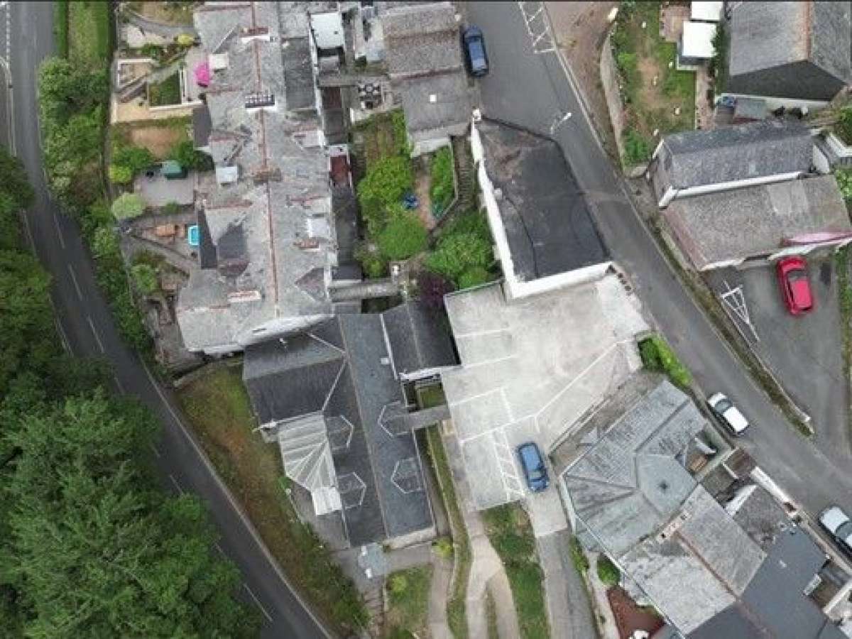 Retail/Shop in Looe - photo 2