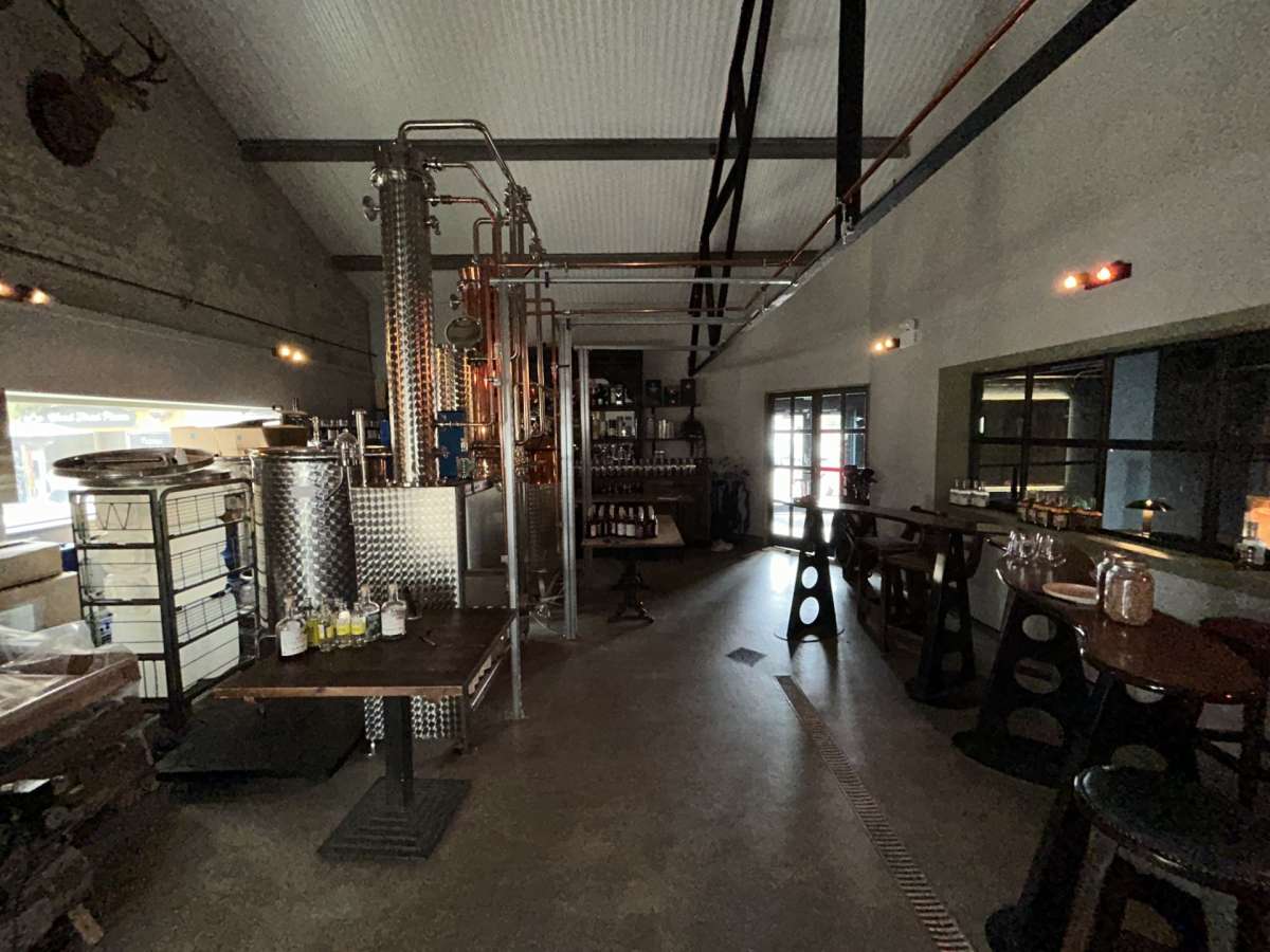 Retail/Shop in Leicester - photo 2