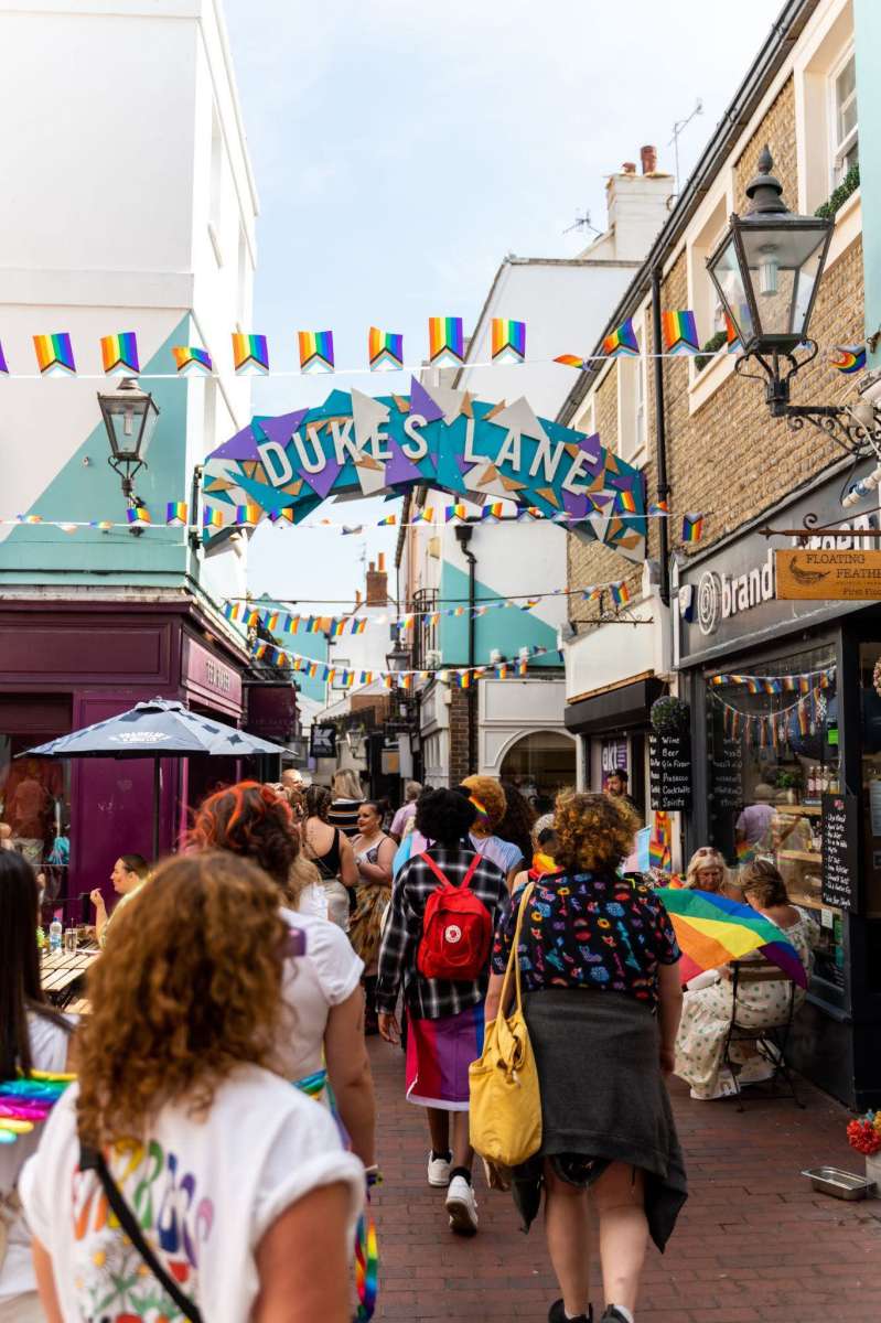 Retail/Shop in Brighton - photo 4