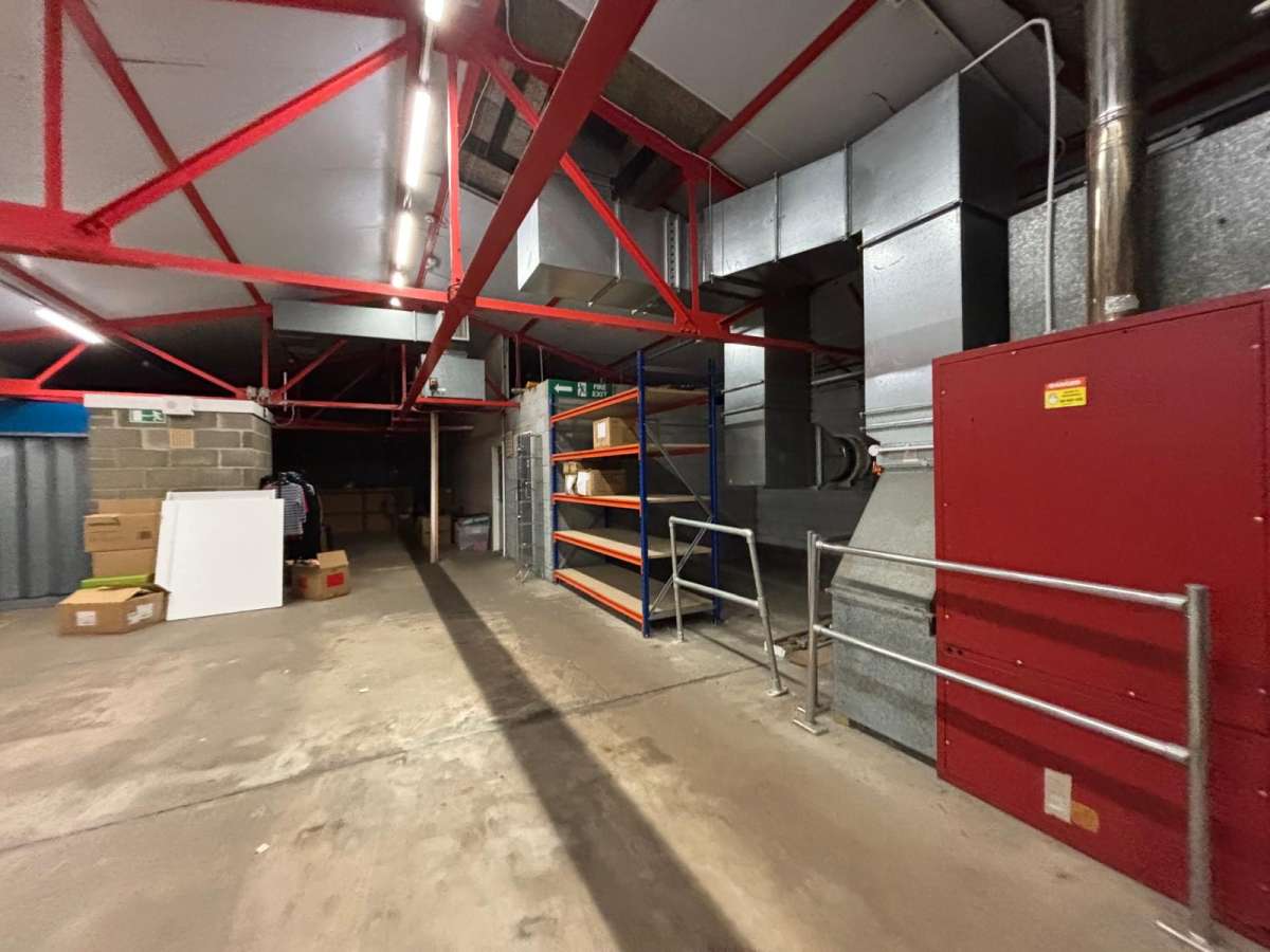 Retail/Shop in Watton - photo 4