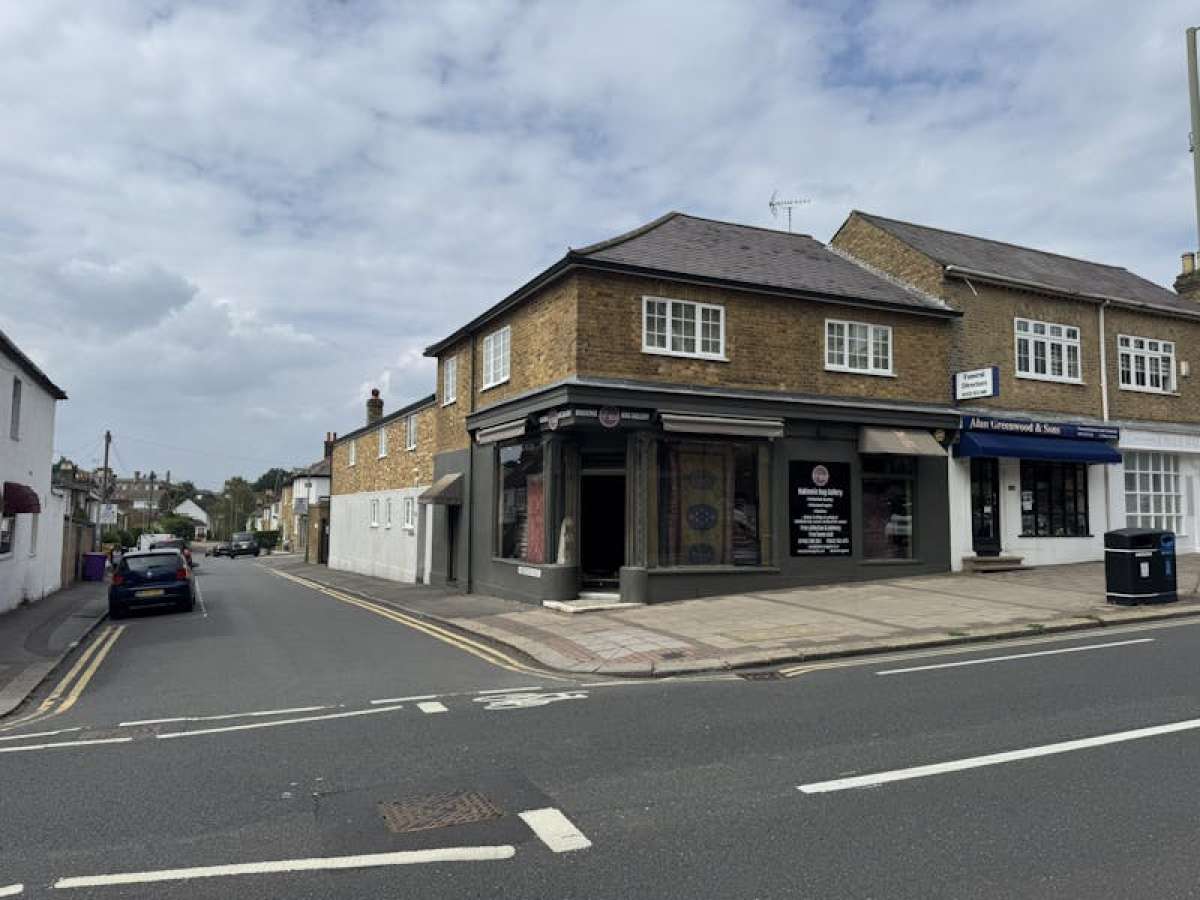 Retail in Weybridge