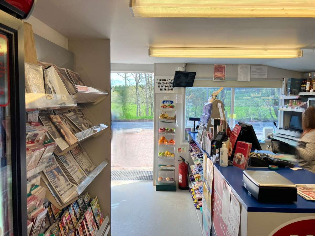 Retail/Shop in Alford - photo 2