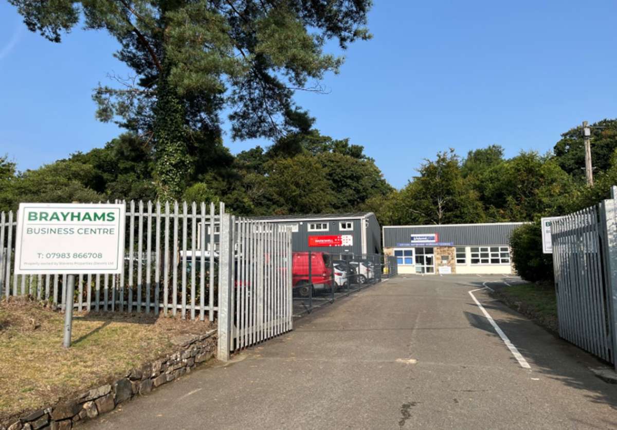 Retail/Shop in Okehampton - photo 3