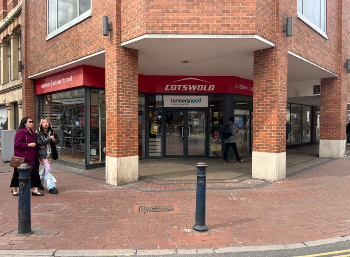 Retail/Shop in Bristol - photo 2