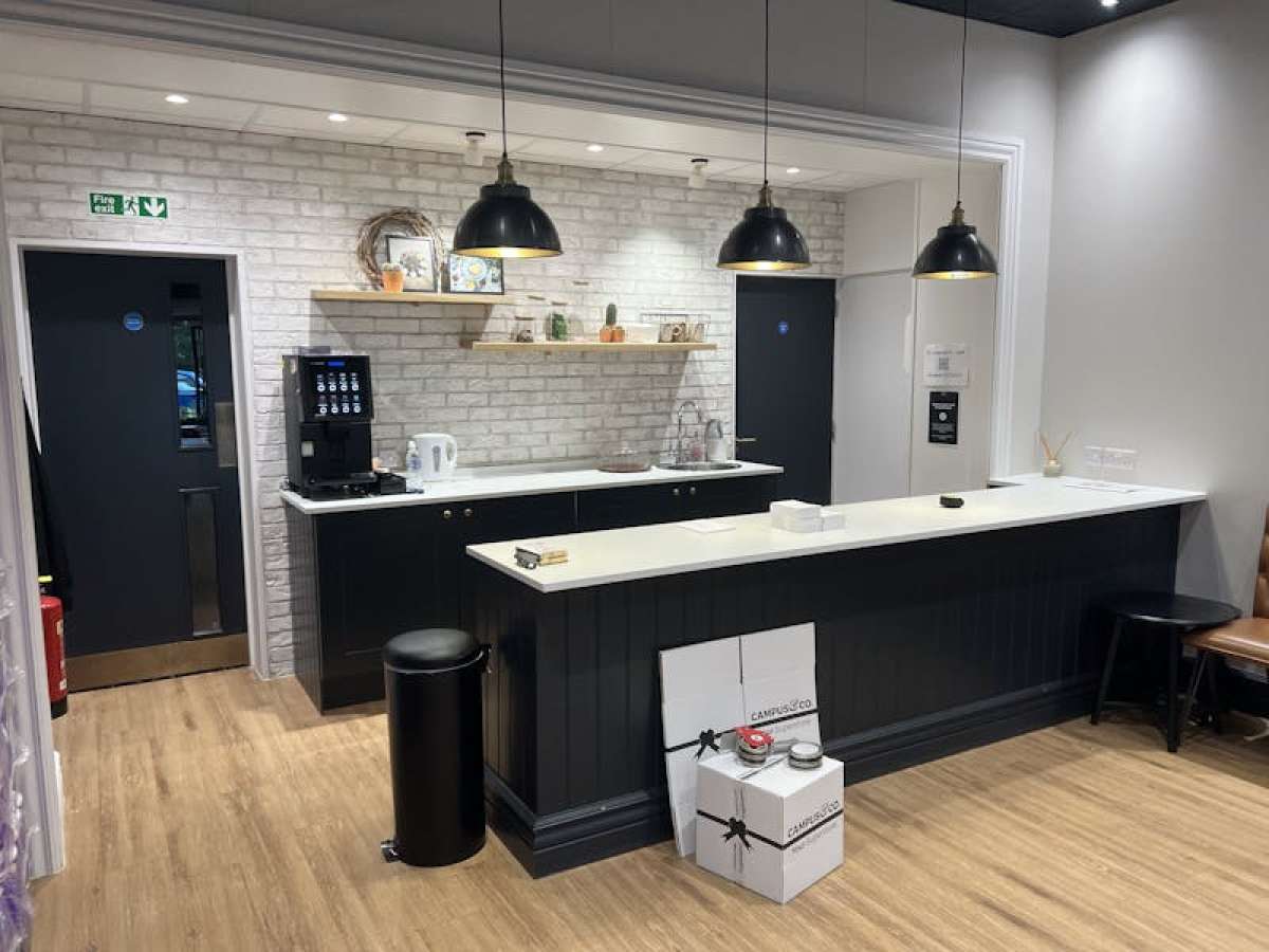 Retail/Shop in Horndean - photo 3