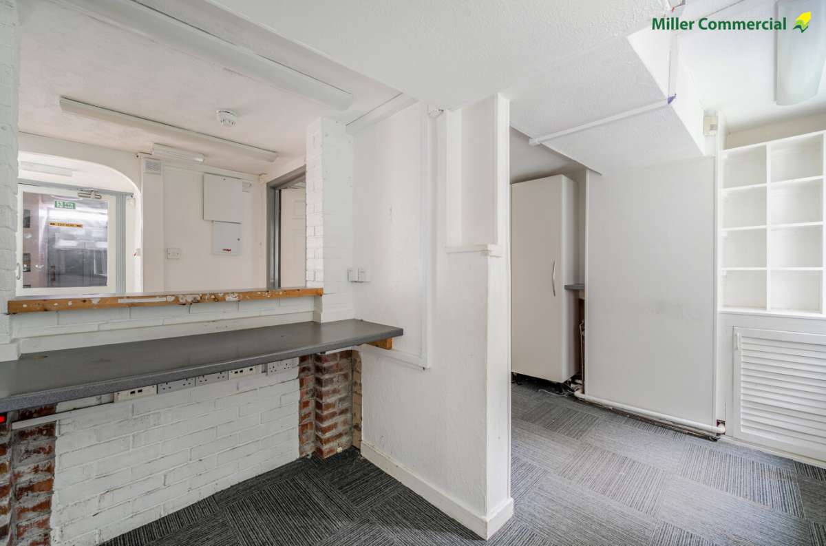 Retail/Shop in Redruth - photo 2