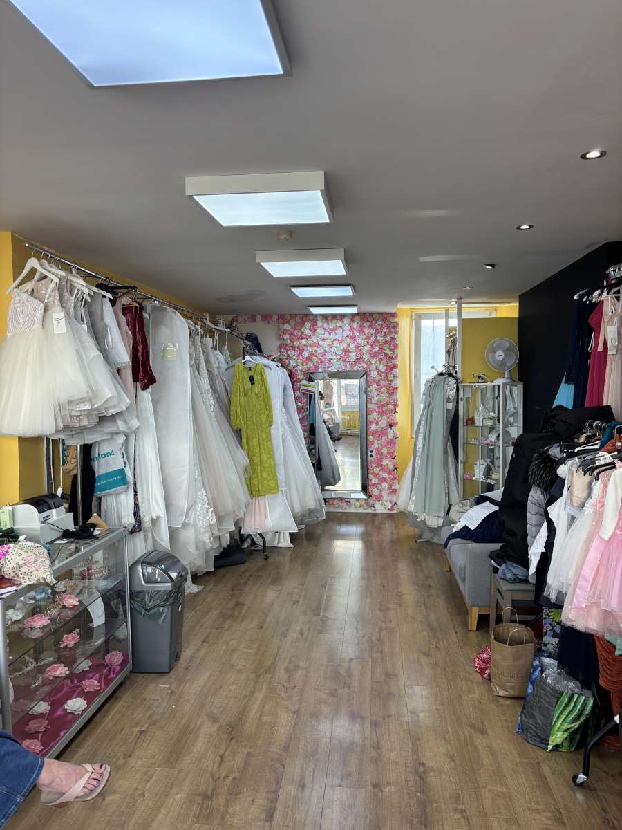 Retail/Shop in Plymouth - photo 3