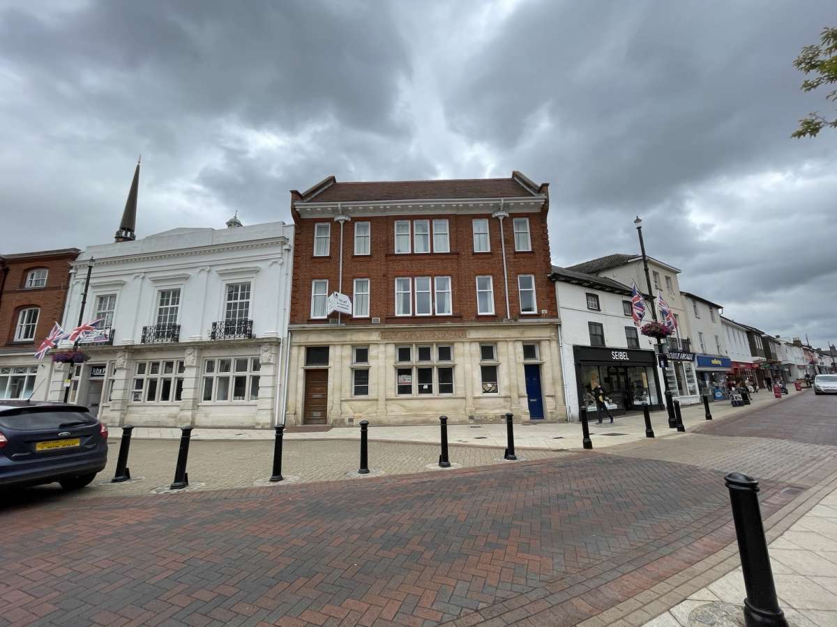 Retail/Shop in Stowmarket - photo 2