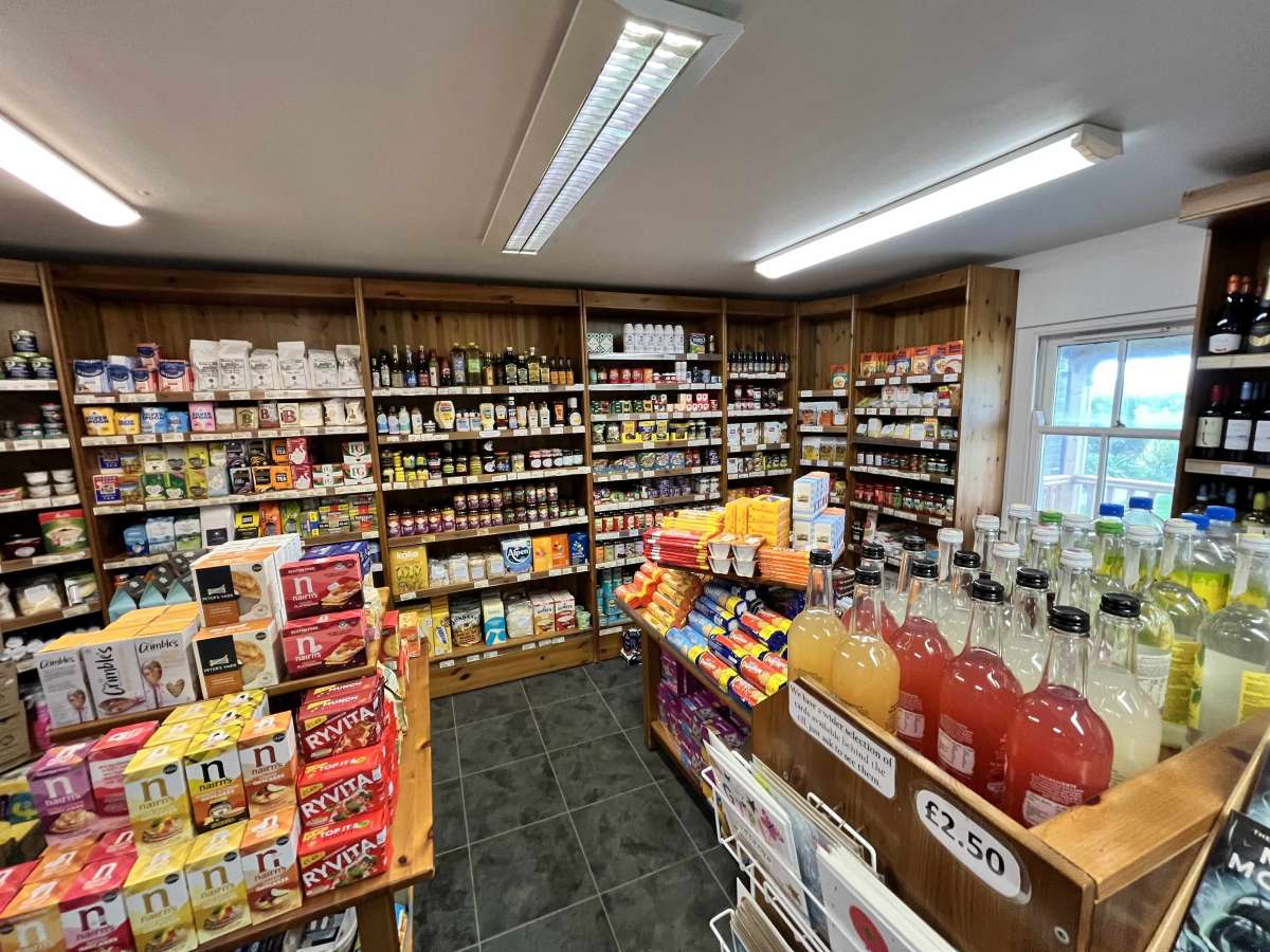 Retail/Shop in Bryher - photo 3