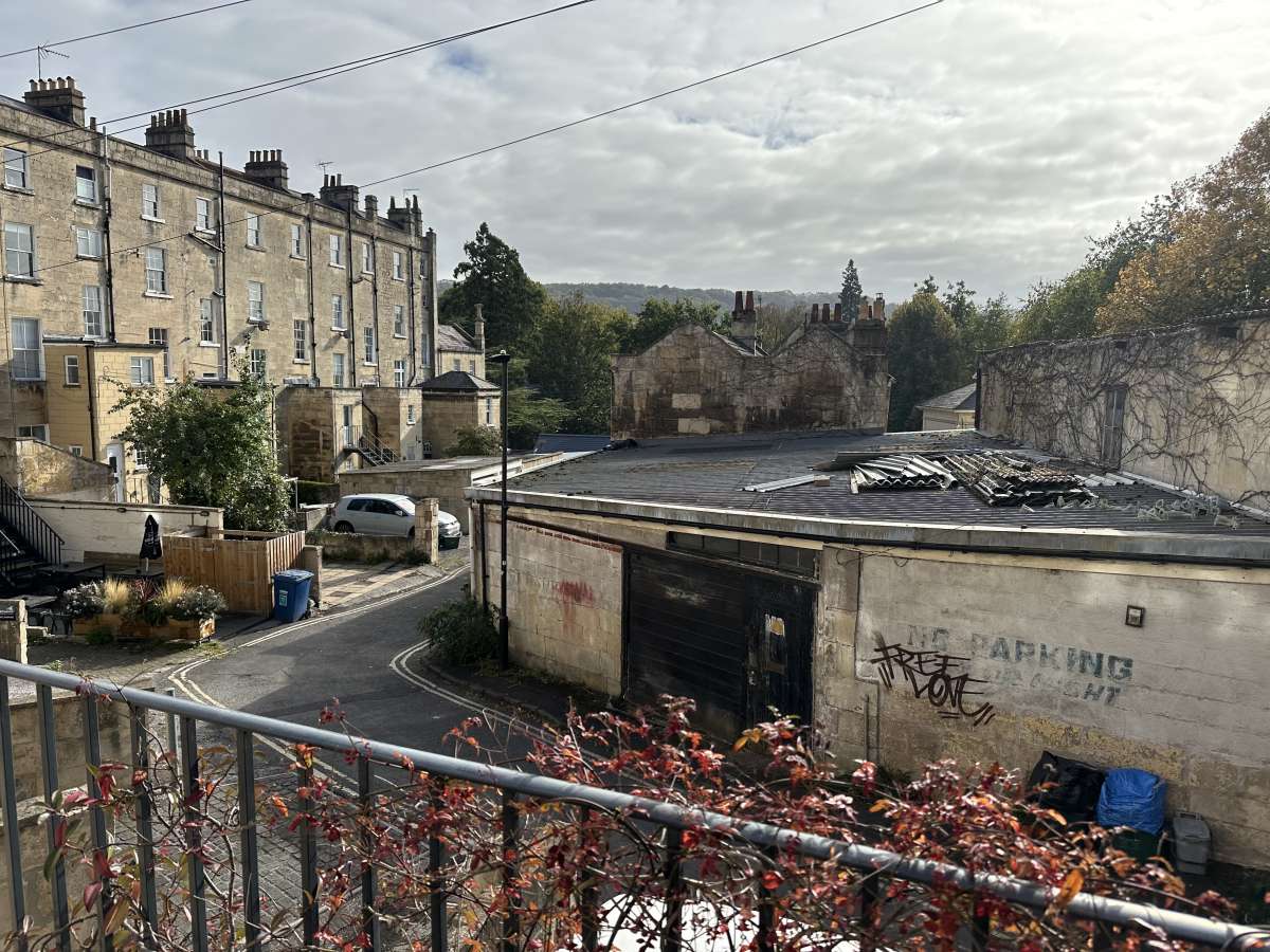 Retail/Shop in Bath - photo 2