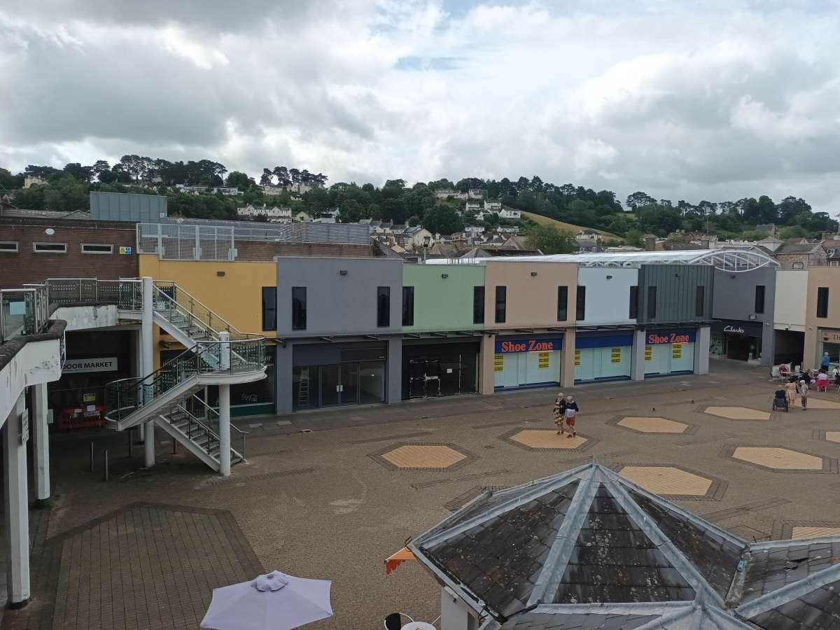 Retail/Shop in Newton Abbot - photo 3