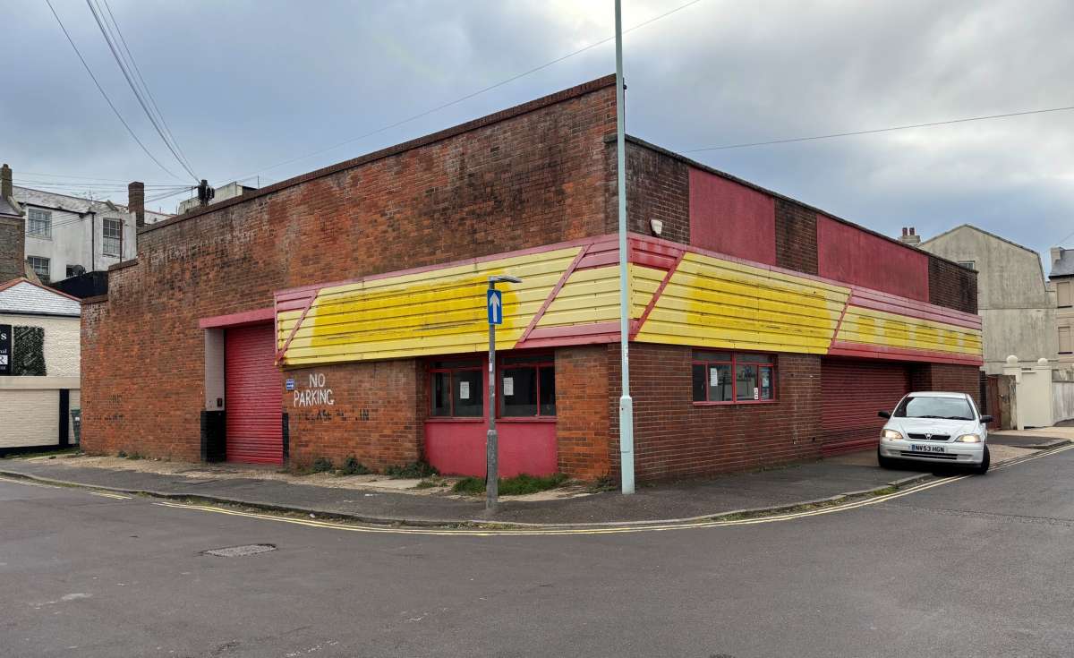 Retail/Shop in Worthing - photo 4