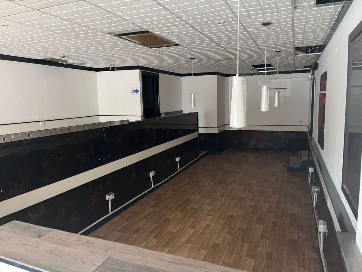 Retail/Shop in Exeter - photo 4