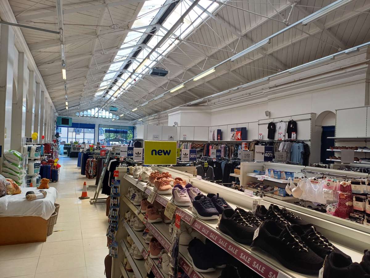 Retail/Shop in Chard - photo 4