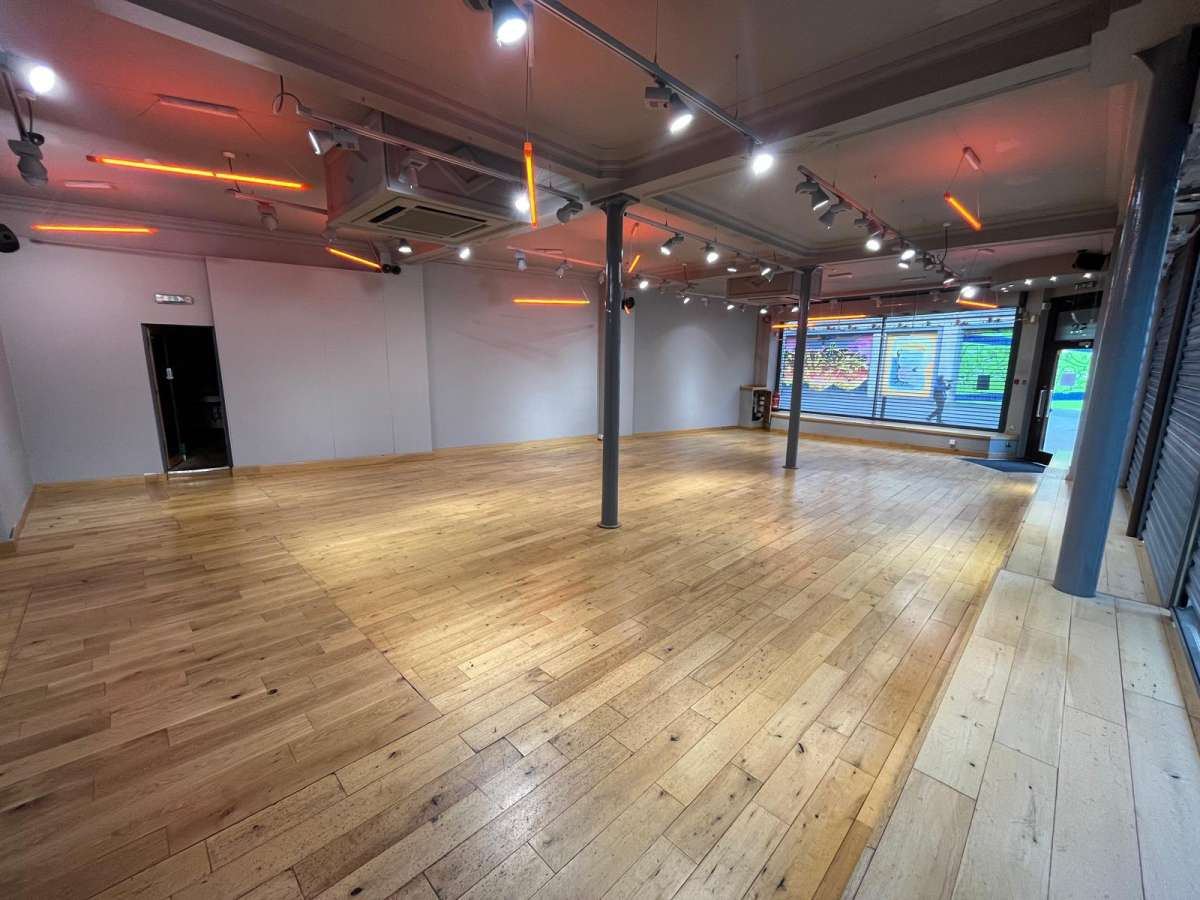 Retail/Shop in Leicester - photo 3