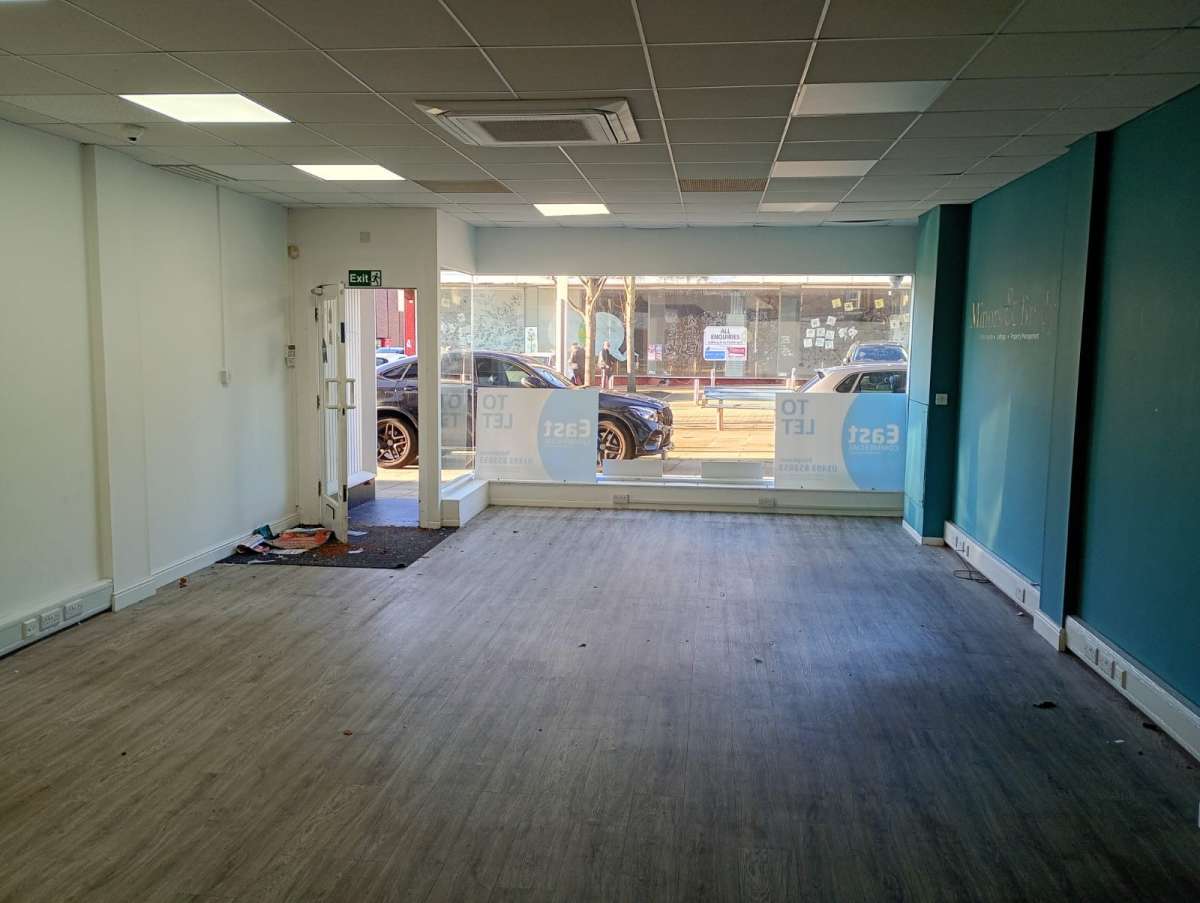 Retail/Shop in Lowestoft - photo 4