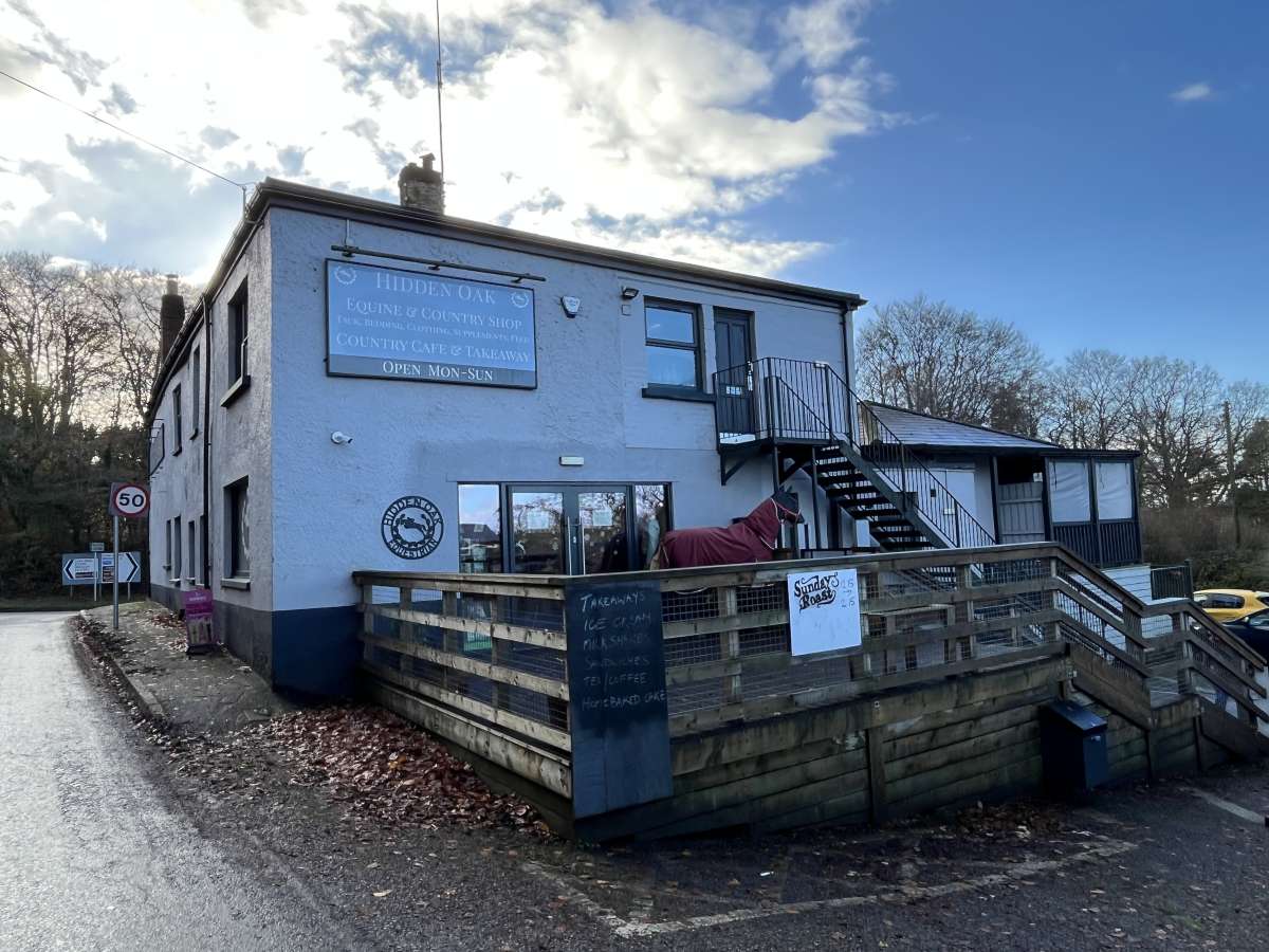 Retail/Shop in Aylesbeare - photo 4