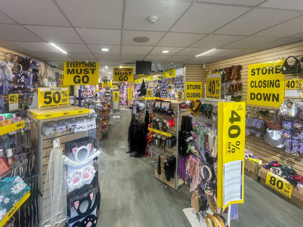 Retail/Shop in Bournemouth - photo 3