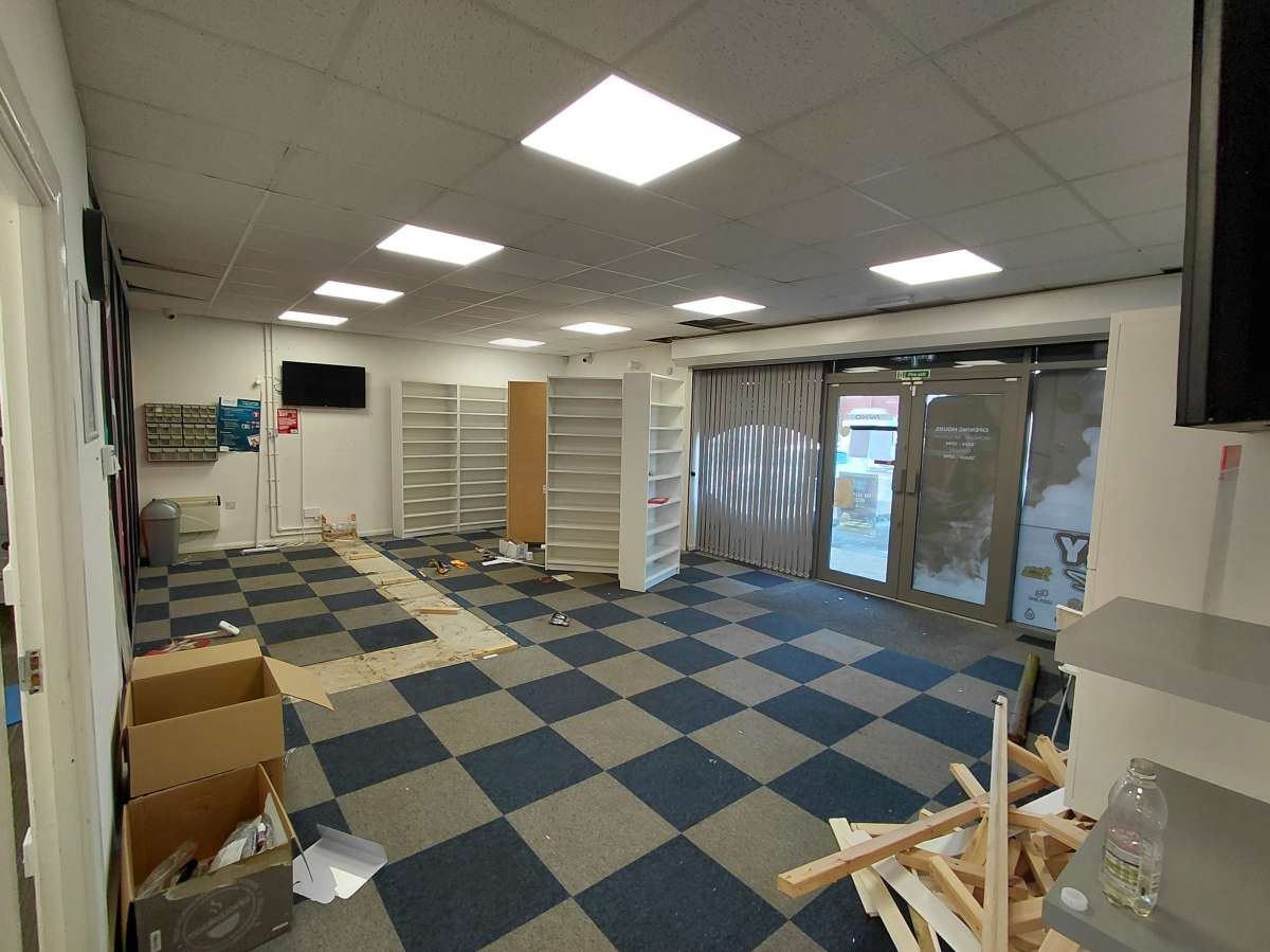 Retail/Shop in Gainsborough - photo 2