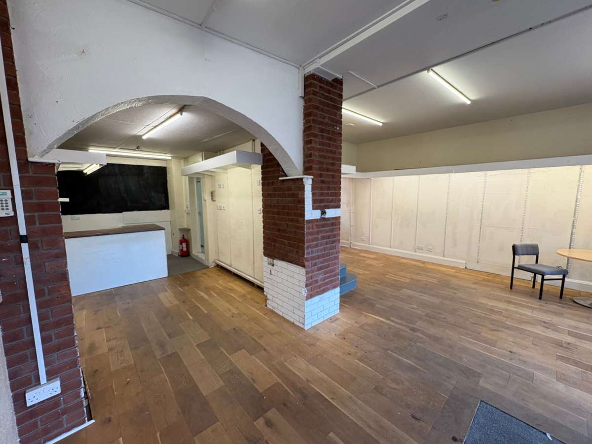 Retail/Shop in Loughborough - photo 3