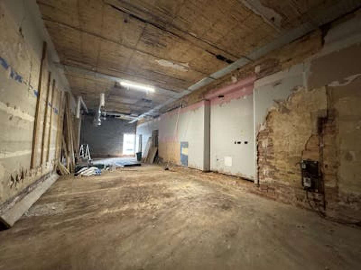 Retail/Shop in Southsea - photo 3