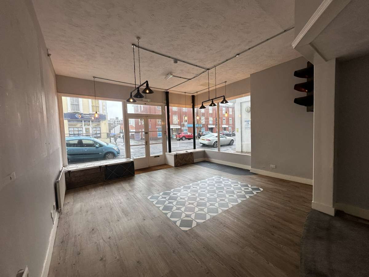 Retail/Shop in Eastbourne - photo 4