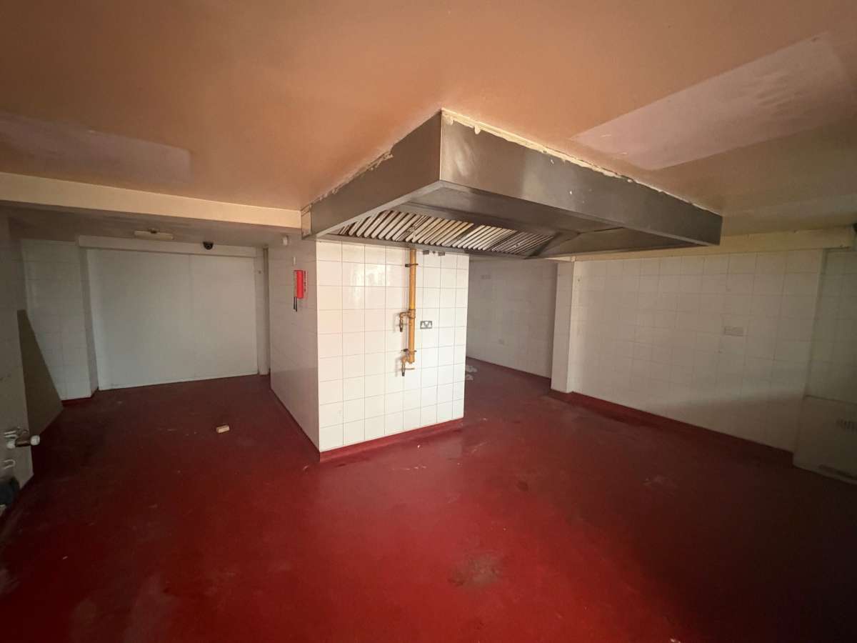 Retail/Shop in Fareham - photo 4