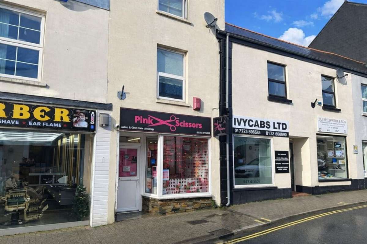 Retail in Ivybridge