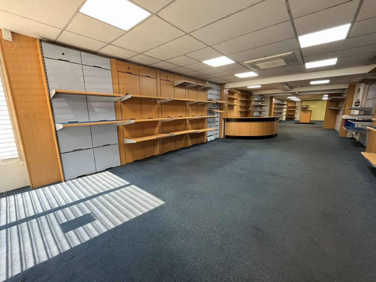 Retail/Shop in Felixstowe - photo 3