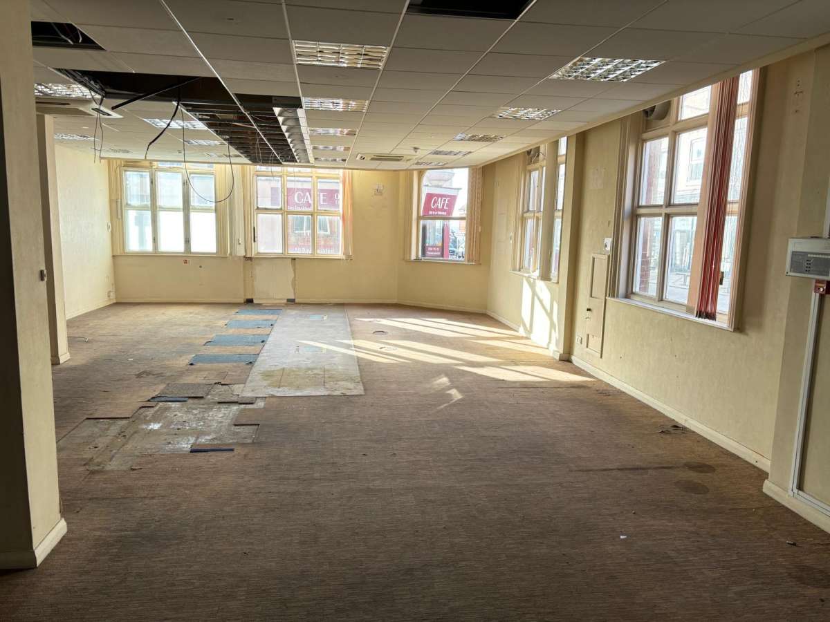 Retail/Shop in Felixstowe - photo 4