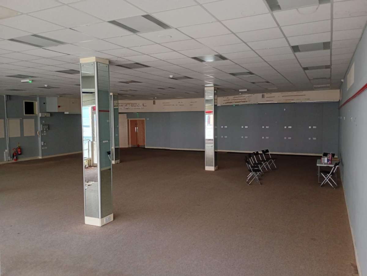 Retail/Shop in Lowestoft - photo 3