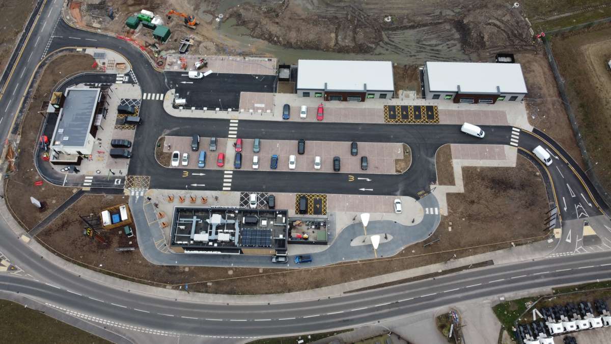 Retail/Shop in Derby - photo 4