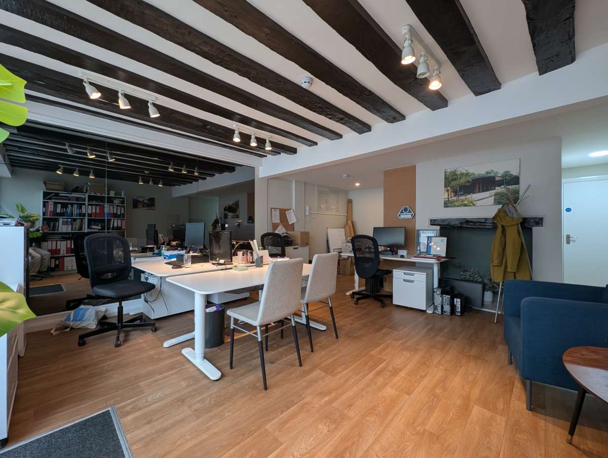 Retail/Shop in Ashford - photo 4