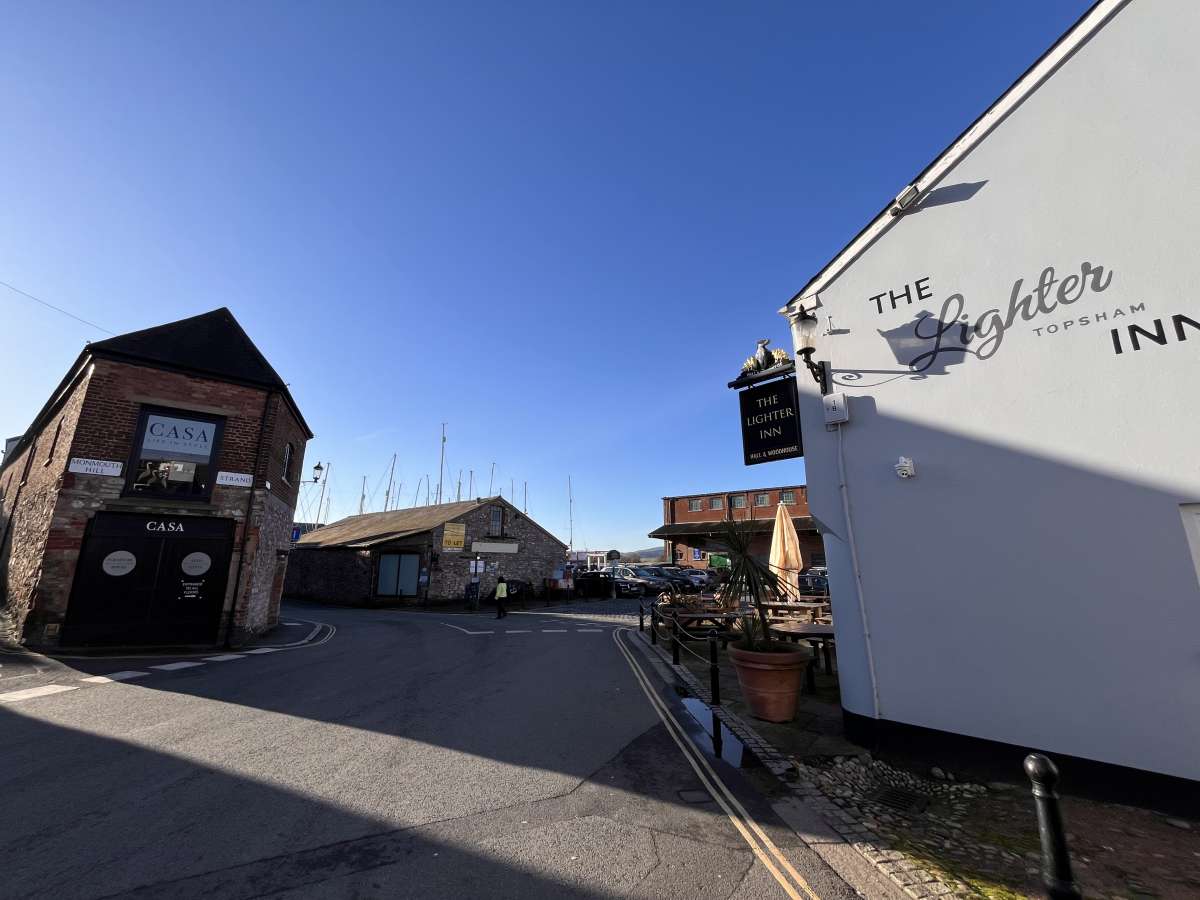 Retail/Shop in Topsham - photo 2