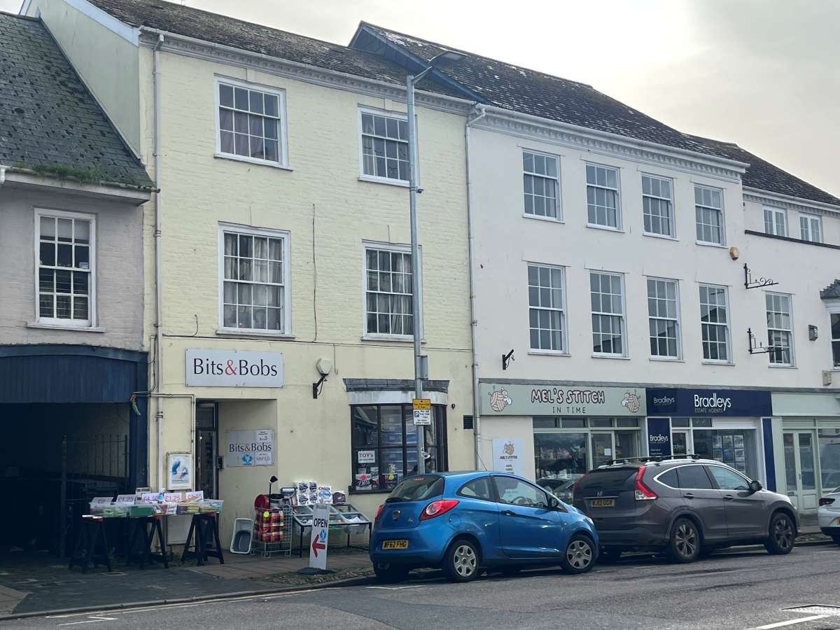 Retail in Honiton