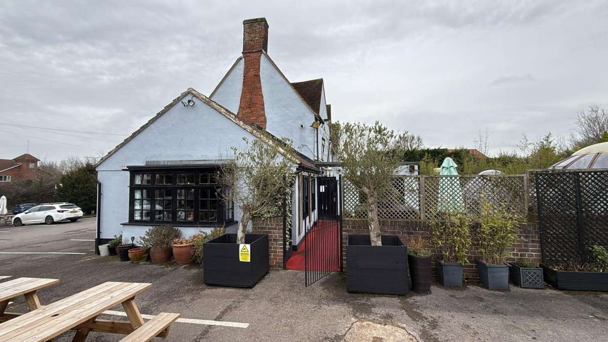 Retail/Shop in Sawbridgeworth - photo 4