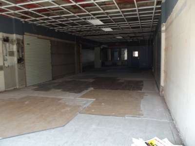 Retail/Shop in Plymouth - photo 2