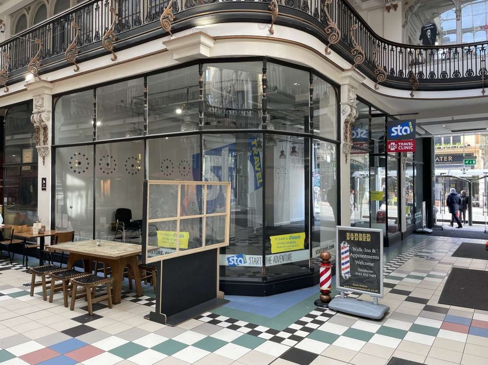 Retail/Shop in Manchester - photo 2