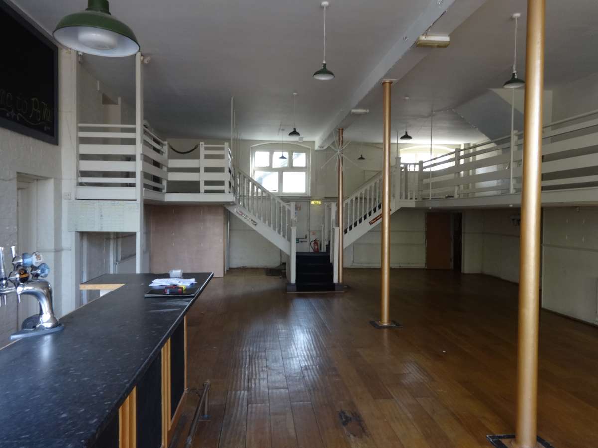 Retail/Shop in Ashford - photo 3